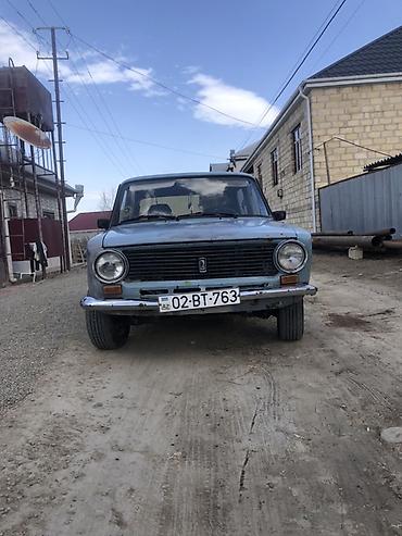 VAZ (LADA): VAZ 2101 sedan - Kuzov: 4 qapı, açıq mavi rəng, xrom bamperlər — 8