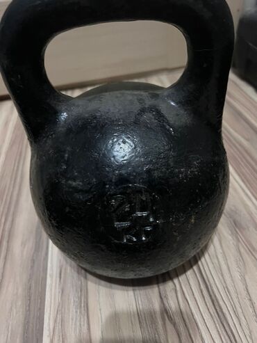 Гири: Гиря 24 кг, чугунная - Вес: 24 kg (клеймо на корпусе). - Материал