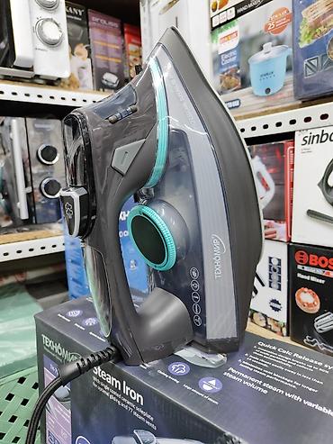 Утюги: Утюг Простой, Керамический, Регулировка подачи пара, Система защиты от накипи — 10