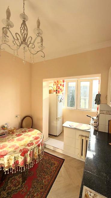 center: 3 комнаты, 63 м², Вефа ТЦ 105 серия, 8 этаж — 9