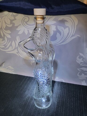 Čaše: Flasa nova,vintaz za pice sirena dihtujuca. Flasa puno — 2