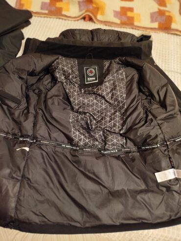 Kurtkalar: Kurtka orijinal The North Face.İçi qu tükü.Su keçirmir külək keçirmir — 8