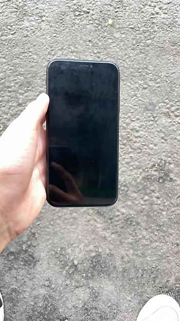Смартфон Apple iPhone XR, чёрный цвет. Особенности и комплектация по