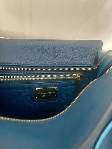 Çantalar: Salvatore Ferragamo original qadın çantası - Material: həqiqi dənəli — 3