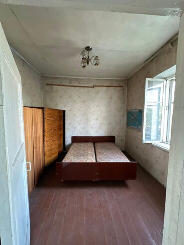 снять квартиру без риэлтора: 2 бөлмө, 50 кв. м, Жеке план, 2 кабат, Эски ремонт