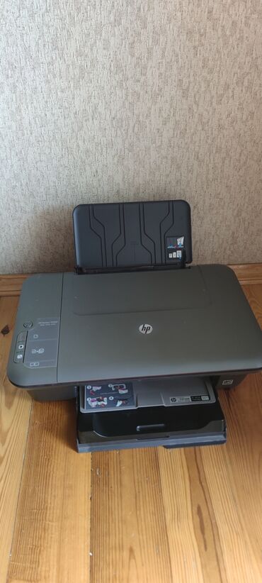 hp cp5225 printer: Printer Almaıyadan alınnışdı Satıram 50mana