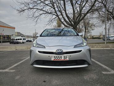 Toyota: Toyota Prius: 2019 г., 1.8 л, Вариатор, Гибрид, Хетчбек