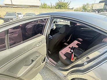 byd ex5: Hyundai Avante: 2019 г., 1.6 л, Автомат, Бензин, Седан — 6