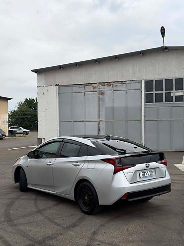 стекла на авто: Toyota Prius: 2020 г., 1.8 л, Автомат, Гибрид, Лифтбек — 2