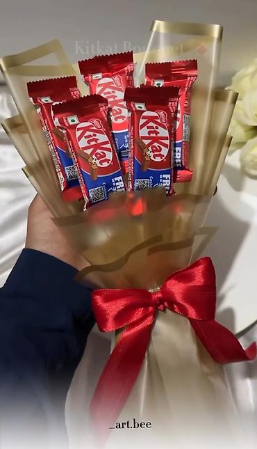 Подарки и сувениры: Подарочные композиции из шоколадок, цветов,мягких игрушек . ко — 5