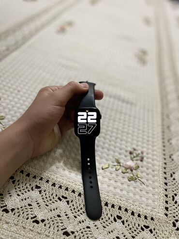 ноутбуки эпл: Apple Watches 5series АКБ 90 гб 32 состояние отличное идеаль