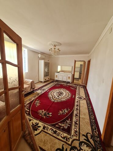 lenkeran ayliq kiraye evler: 4 комнаты, 140 м², Нет кредита, Средний ремонт