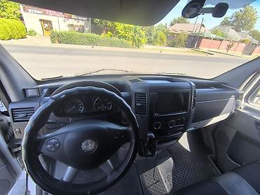 кондиционер мидеа: Mercedes-Benz Sprinter рефрижераторный фургон - Кузов — 6