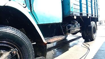 şəxsi yük maşını ilə iş: QAZ 1993 il, motor 5.5 l, İşlənmiş — 9