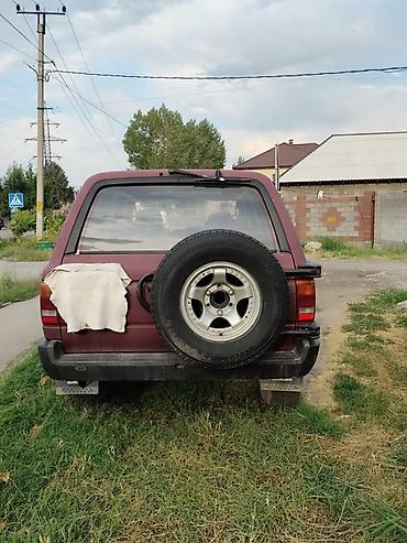off roud: Внедорожник 5‑дверный, бордовый цвет, кузов типа универсал — 3