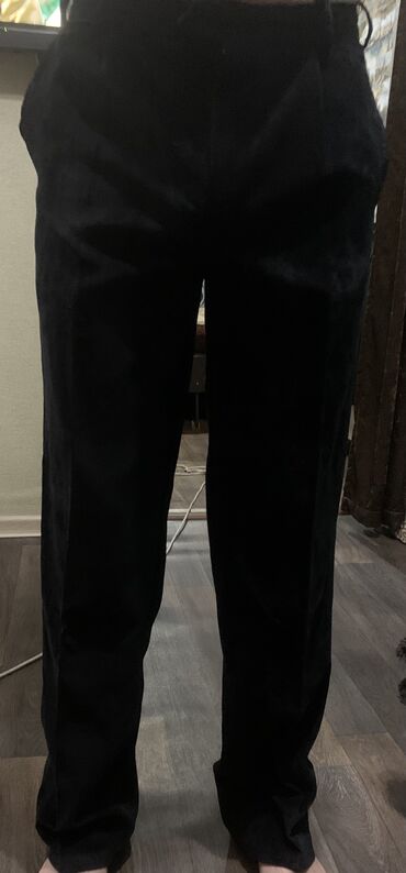 размеры мужской одежды брюки: Брюки L (EU 40), XL (EU 42), цвет - Черный