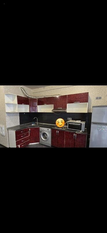Mebel: Metbex mebeli satilir📍uzerinde qaz aspirator ve moyka