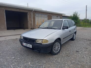 Opel: Opel Astra: 1994 г., 1.6 л, Механика, Бензин, Универсал
