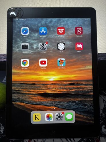планшет на запчасти: Планшет, Apple, память 16 ГБ, Wi-Fi, Б/у, Классический цвет - Черный