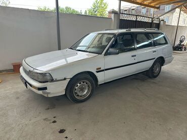 Toyota: Toyota Camry: 1987 г., 2 л, Механика, Дизель, Универсал