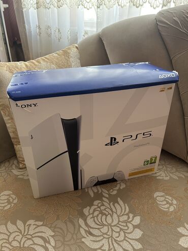 playstation 2 oyunları: Playstation 5 işlək veziyyetdedir hec bir problemi yoxdu real alicilar