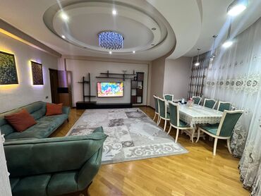 sumqayıtda yeni tikililer: 4 комнаты, Новостройка, 147 м²