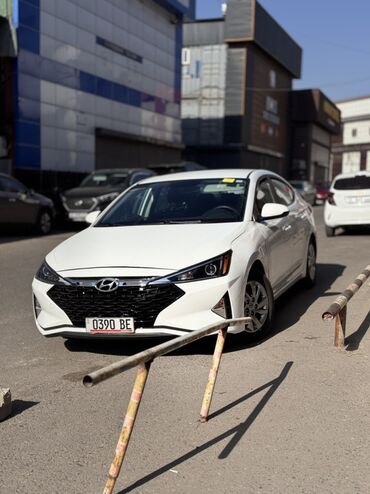 елентра хундай: Hyundai Elantra: 2019 г., 2 л, Бензин, Седан