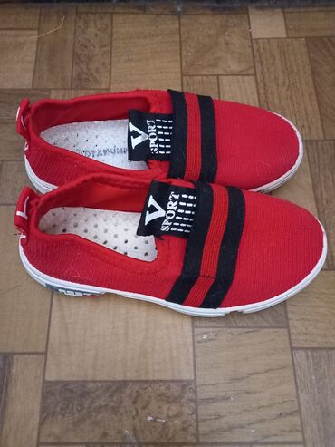 Детская обувь: Обувь (8 пар) для девочки. Размер 28-31. Отличное и хорошее состояние — 2