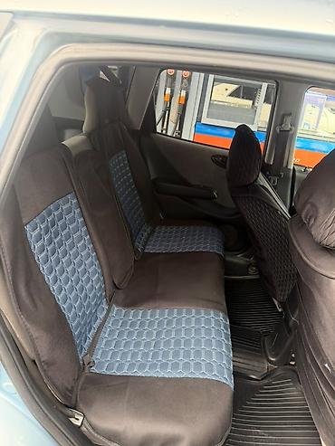 type r: Honda Fit: 2005 г., 1.3 л, Автомат, Бензин, Хэтчбэк — 6