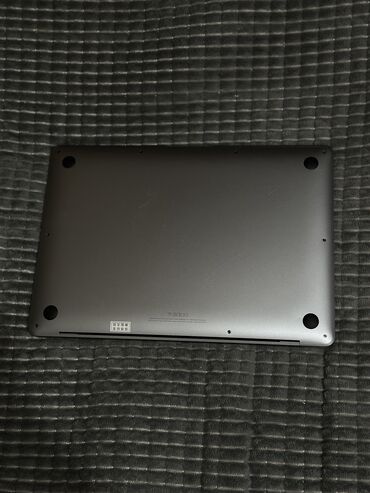 Ноутбуки: Apple, 8 ГБ ОЗУ, Apple M1, 13.3 ", Б/у, Для работы, учебы, память SSD — 4
