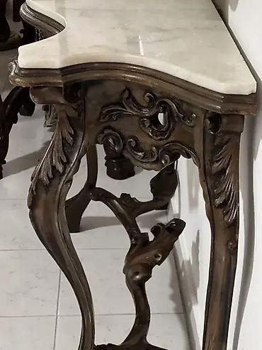 drvena: Stilska konzola i ogledalo 🛋️ Dobro stanje 🪞 Potrebna zamena ogledala — 10