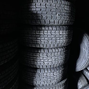 Шины: Шины 215 / 65 / R 16, Зима, Б/у, Комплект, Легковые, Япония, GoodYear