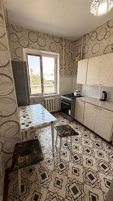 квартира филармония: 2 комнаты, 55 м², 105 серия, 2 этаж, Старый ремонт — 4