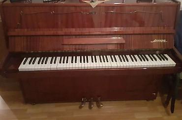 Akkord vertikal pianino - Marka/model: “Akkord” upright pianino -