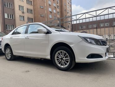 byd авто: Е5 160 kw Абдан жакшы абалда Кун жылыды уже 341 км журуп жатам