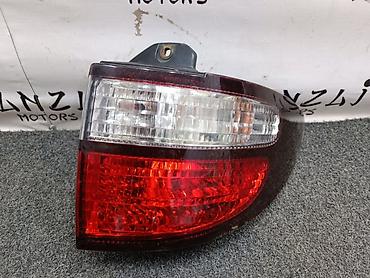 estima: Задний правый стоп-сигнал Toyota Б/у — 2