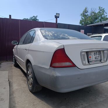 Daewoo: Daewoo Magnus: 2001 г., 2 л, Механика, Бензин