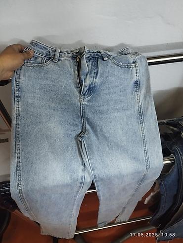 Джинсы: Джинсы, Италия, M — 18