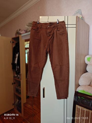 Dəstlər, kostyumlar: Qadın geyim dəsti – uzun palto və 3 fərqli kofta 1) Uzun palto - — 8