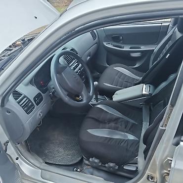 kia rio 2014 radiator: Hyundai Accent: 1.6 l | 2004 il Sedan — 8