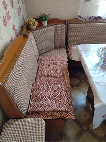 набор для перемещения мебели: Комплект стол и стулья Кухонный, Б/у