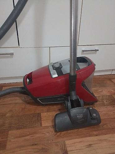 Klasični usisivači: Miele Blizzard CX1 CAT & DOG sa posudom je potpuno ispravan u — 5