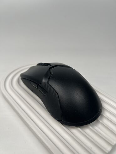 обмен на ноутбук: Продаю новую игровую мышку razer viper ultimate.Пользовался неделю