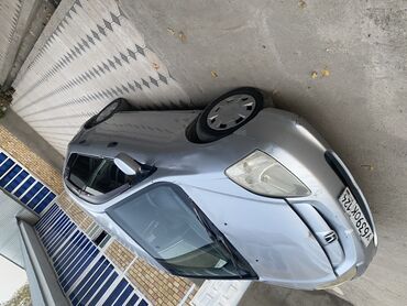 скутеры новые: Honda Civic: 2001 г.