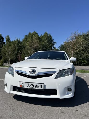 хорошим состоянием: Toyota Camry: 2010 г., 2.4 л, Автомат, Гибрид, Седан