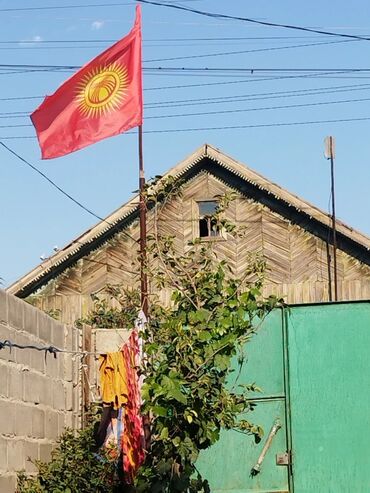 сдаю пол дом дордой: 40 кв. м, 2 бөлмө, Жылуу пол, Брондолгон эшиктер, Забор, тосулган