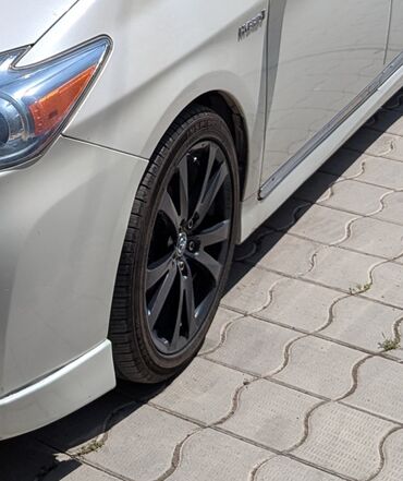 титан диски тайота виндом: Дөңгөлөктөр монтажда 215 / 45 / R 17, Жай, Колдонулган, Комплект, Жеңил унаалар, Куйма, тешиктери - 5