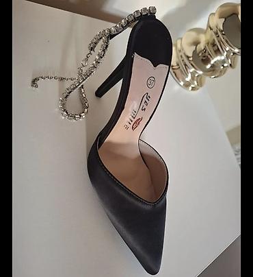 stikle sa biserima: Elegantne ženske salonke na visoku štiklu - Model: d’Orsay pump sa — 1