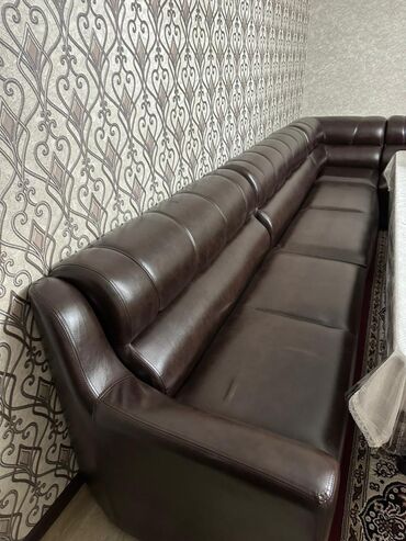 мебель лина: Угловой диван, цвет - Коричневый, Б/у