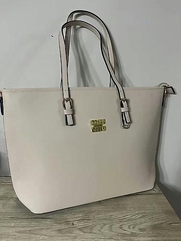 mona velike torbe: Torbe – veliki ženski tote modeli Opis: - Prostrane tote torbe — 2